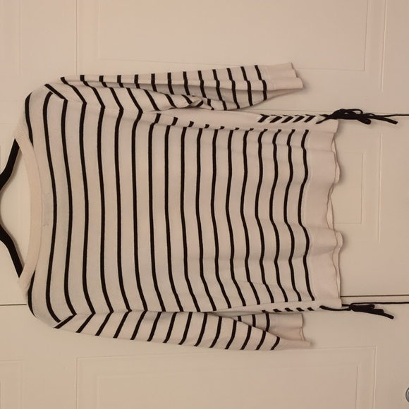 Banana Republic sweater - Picture 4 of 5